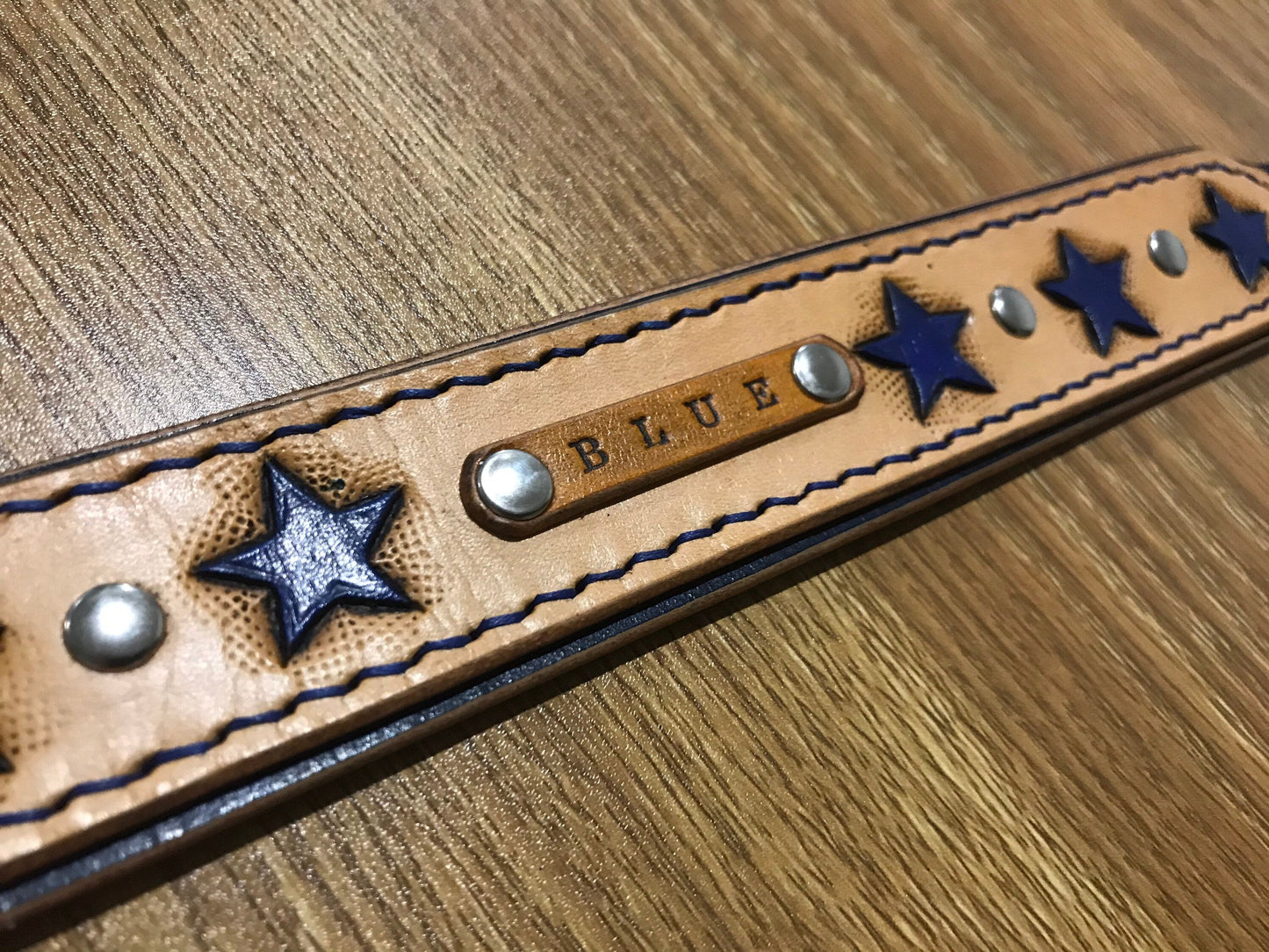 Hand painted shooting star double layered collar