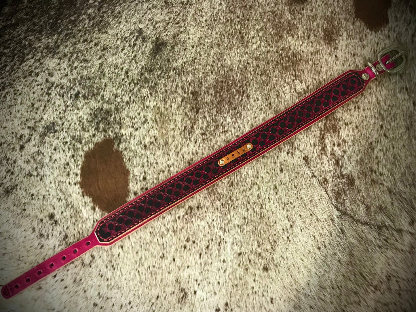 Personalised geometric pattern layered collar